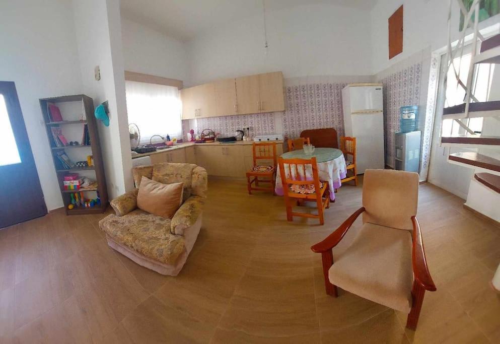 Arsinoe Guest House Фамагуста Екстер'єр фото